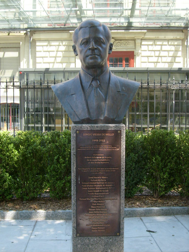 Sergio Vieira De Mello's commemorative bust